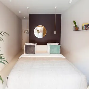 Latroupe Jardin Secret Hotel Brussel