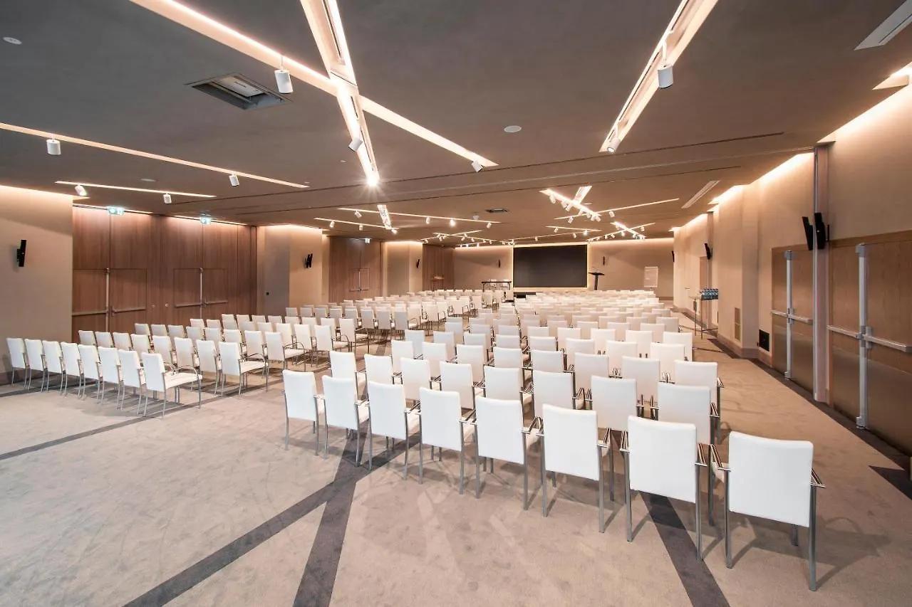 Epic Sana Marques Hotel Lisbon 5*,